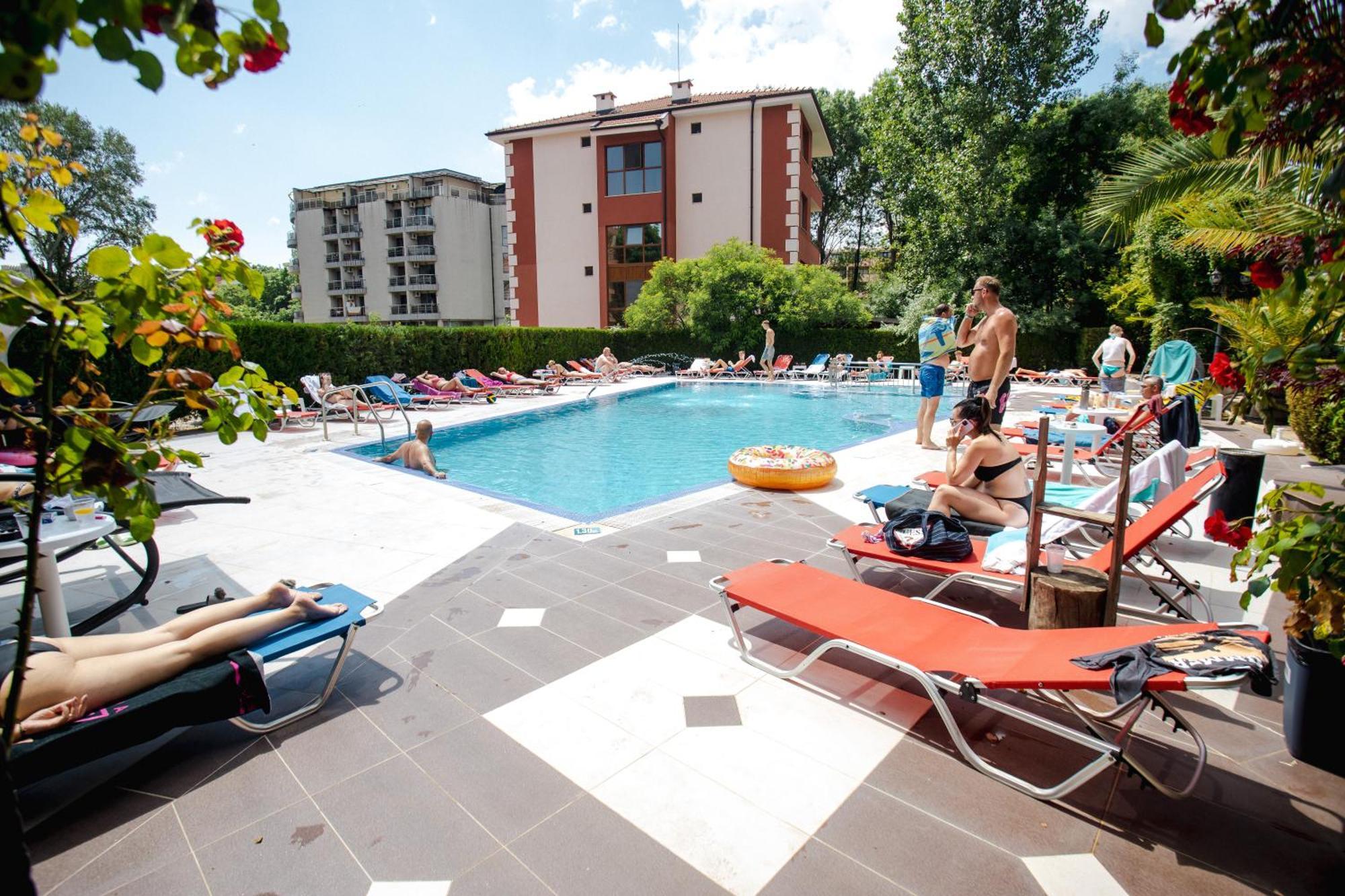 Biato Apartments Słoneczny Brzeg Zewnętrze zdjęcie